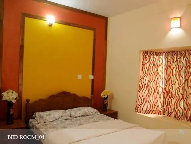 Διαμέρισμα 6 Large Bedrooms House At Kottayam Town #812!983!5682